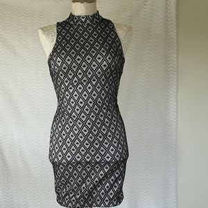 Midnight doll  blk/wht open back dress